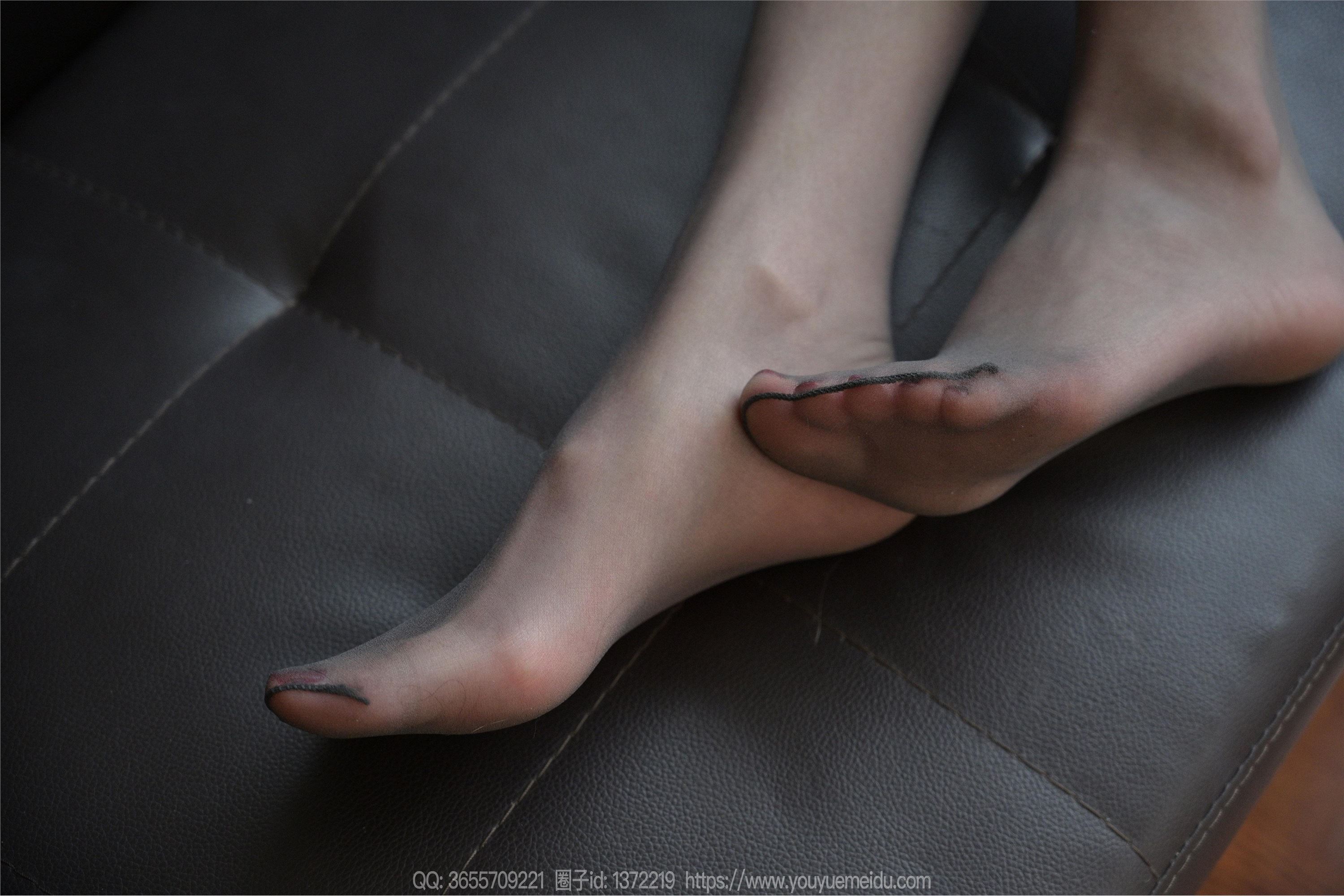 IESS异思趣向  2024.03.19 丝享家 1693 团团《长腿黑执事》